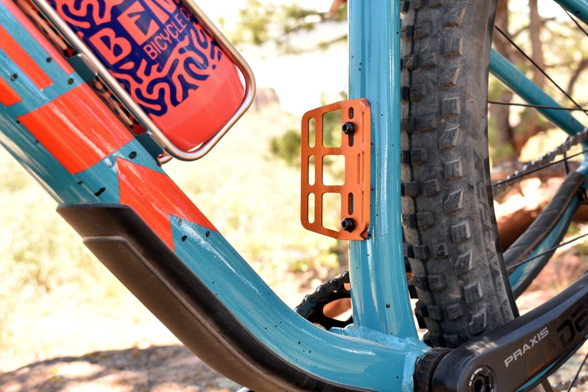 Widefoot MiniMount Orange on Seat Tube